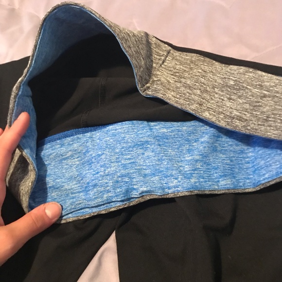 Reversible VS Pink leggings - Picture 5 of 6